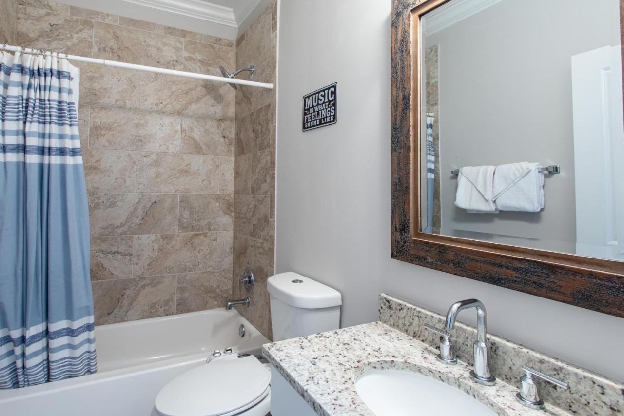 Lux Beatles Themed Beach Home, 5 Min Walk To Beach + Golf Cart, Dog Friendly! Destin Exteriör bild